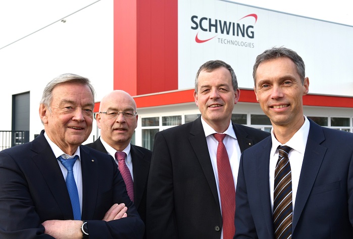 （从左边）Ewald Schwing，Ralf Diederichs，Thomas Schwing和Alfred Schillert，Schwing集团的董事。©等技术