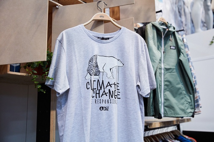 ISPO 2019户外展上的气候变化t恤。©展览馆慕尼黑