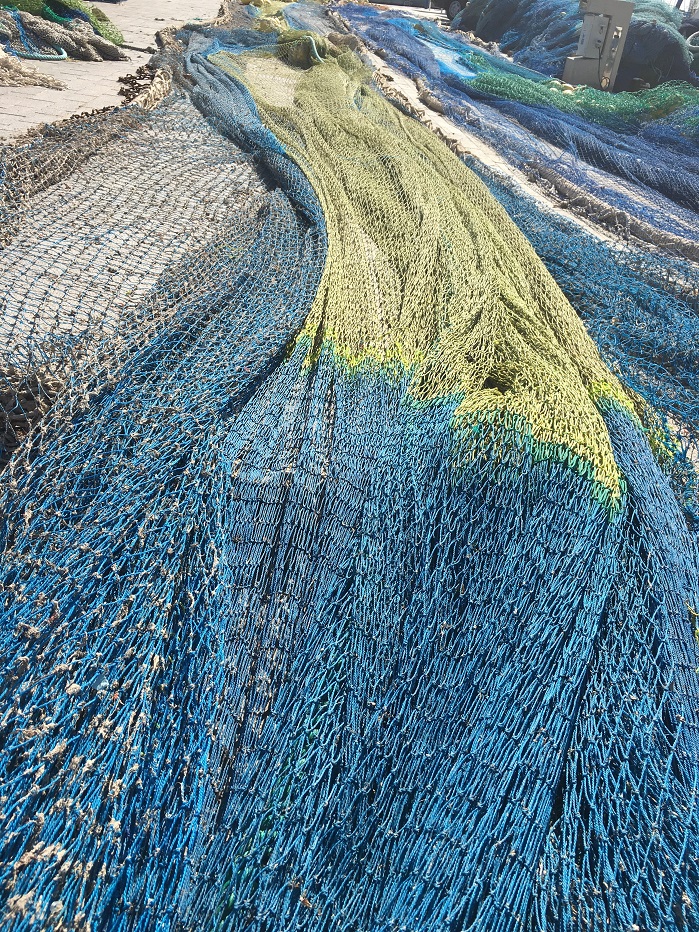 纱线的原料来自旧渔网。©Grosz-Herzig / Carpet Concept